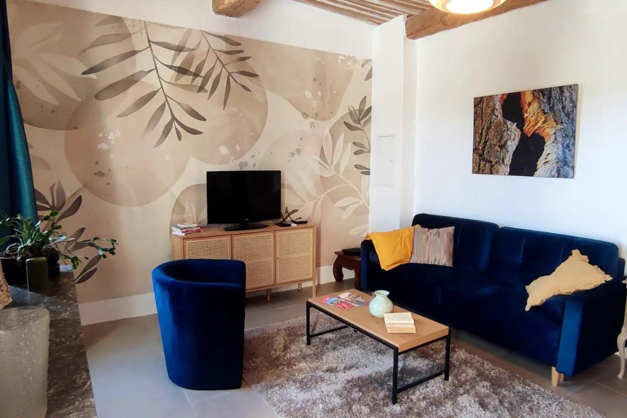 Appartement Provencal Avec Terrasse Dans Le Var Les Arcs-sur-Argens Exterior photo